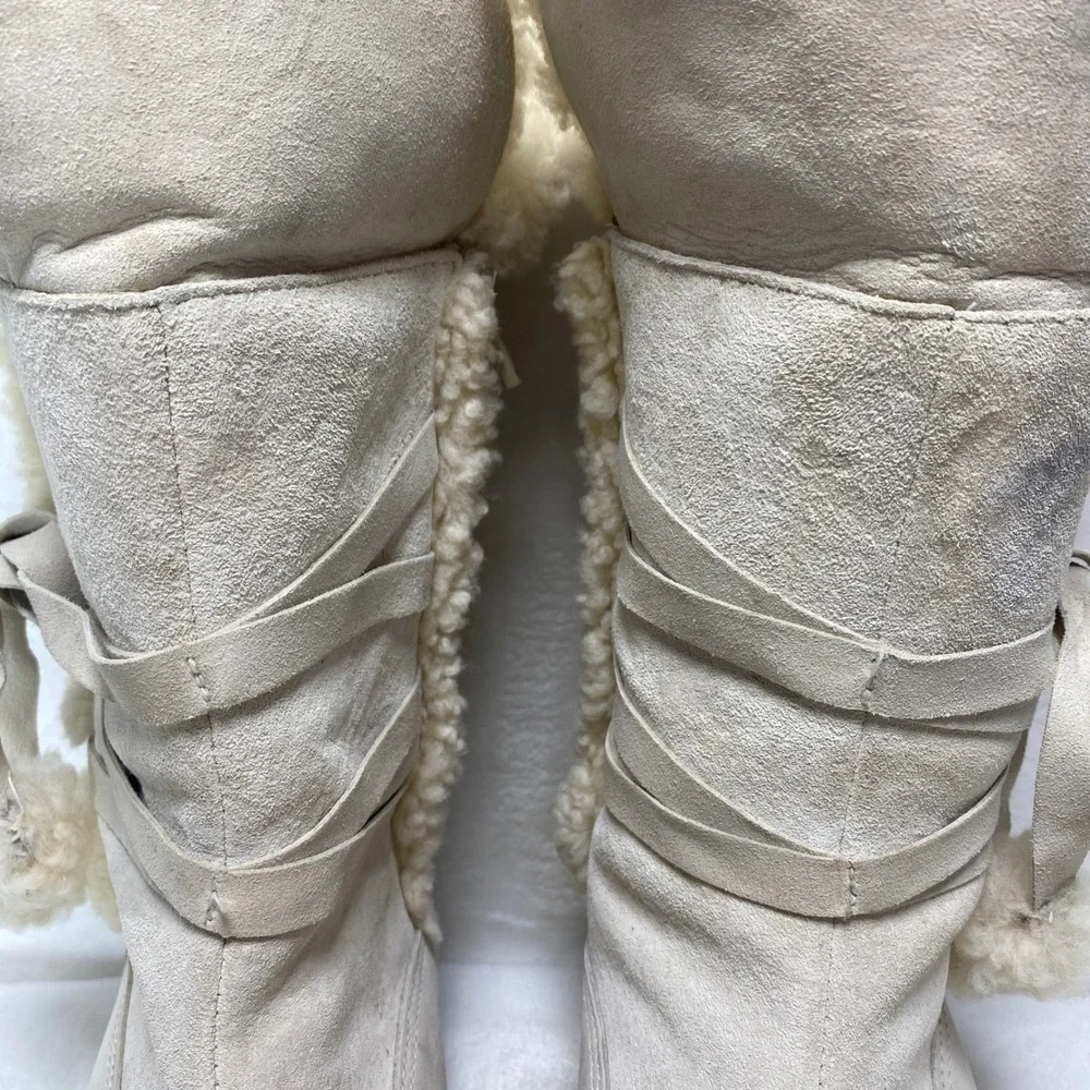 The North Face Womens Insulated Primaloft Shearling Boots Cream Suede  7‎